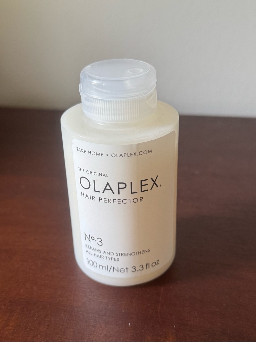 OLAPLEX No.3 Hair Perfector — Cream White Treatment Bottle